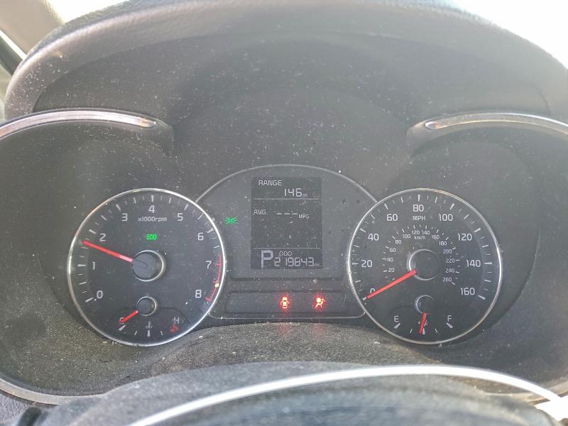 Photo 9 from auction – 2016 KIA FORTE LX with VIN KNAFK4A67G5574233