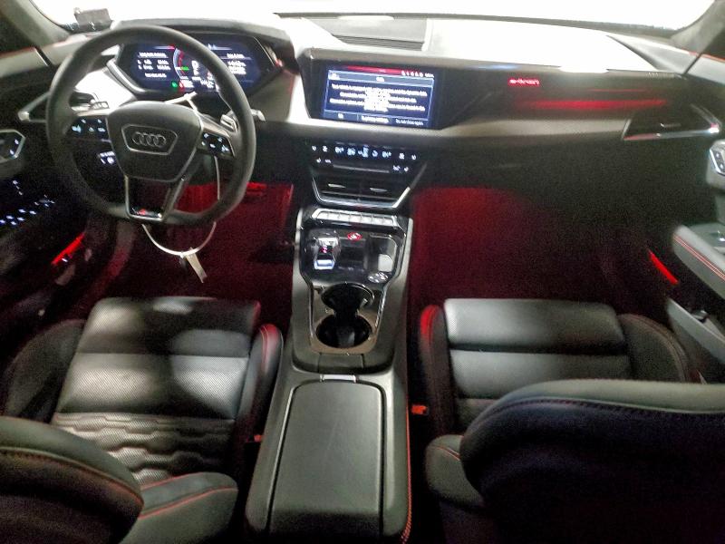 Foto 8 de la subasta – 2022 AUDI RS E-TRON con VIN WAUAHBFW8N7902041