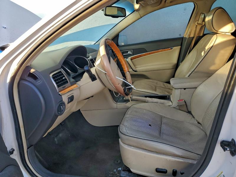 Фото 7 с аукциона – 2011 LINCOLN MKZ с VIN 3LNHL2GC3BR751405