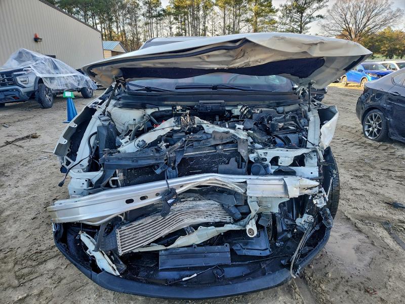 Photo 5 from auction – 2019 ACURA RDX with VIN 5J8TC2H64KL022062