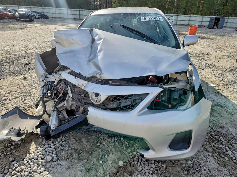 Фото 5 с аукциона – 2011 TOYOTA COROLLA с VIN JTDBU4EE1B9149301