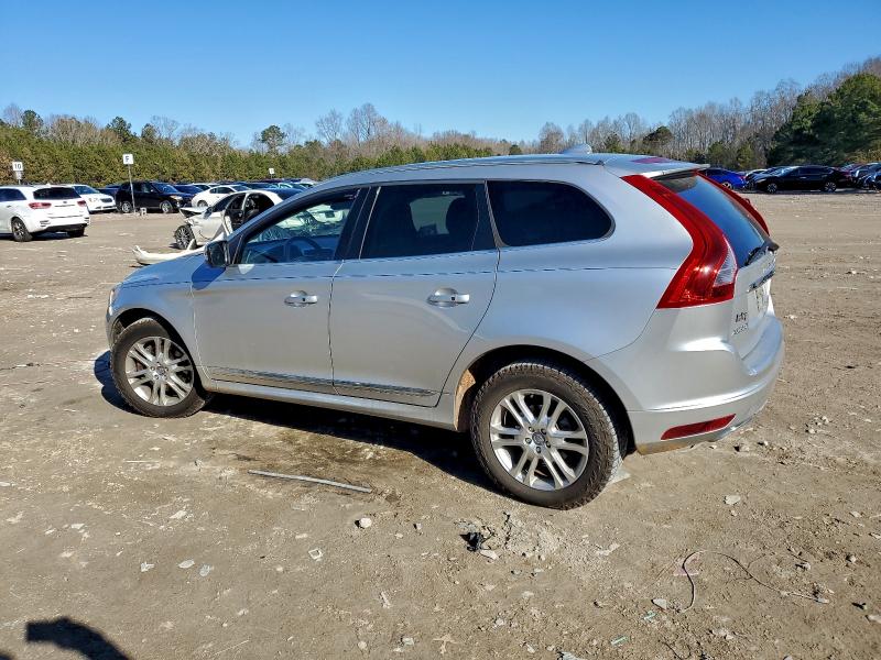 Photo 2 from auction – 2015 VOLVO XC60 T5 PR with VIN YV426MDB1F2590939