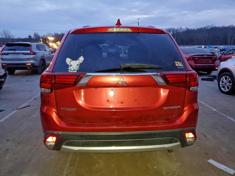 Photo 6 from auction – 2018 MITSUBISHI OUTLANDER with VIN JA4AZ3A3XJZ033440
