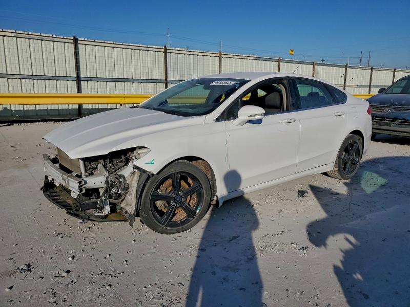 FORD FUSION SE 2016 with VIN 3FA6P0HD3GR273365 - Photo from auction