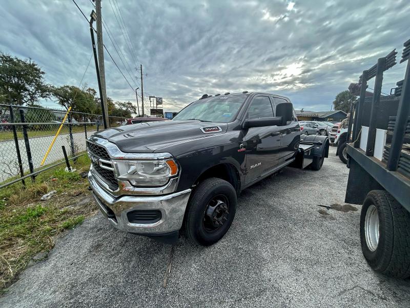Photo 2 from auction – 2019 RAM 3500 with VIN 3C7WRSCL4KG661081