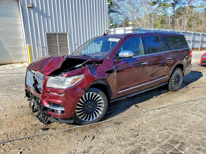 LINCOLN NAVIGATOR 2018 with VIN 5LMJJ3TT2JEL15291 - Photo from auction
