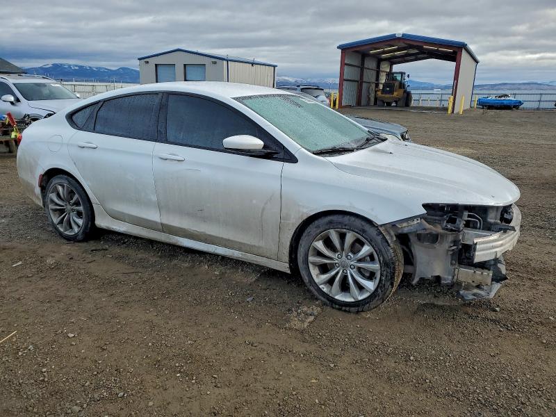 Photo 4 from auction – 2015 CHRYSLER 200 S with VIN 1C3CCCBB8FN670285