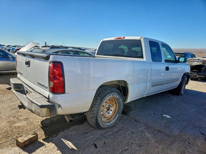 Photo 3 from auction – 2005 CHEVROLET SILVERADO with VIN 1GCEC19V15Z282086