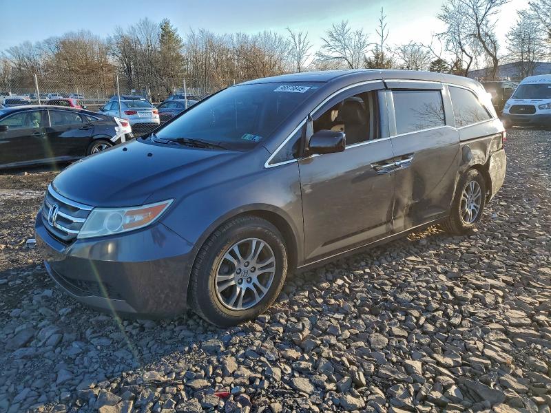 HONDA ODYSSEY 2013 with VIN 5FNRL5H61DB063538 - Photo from auction