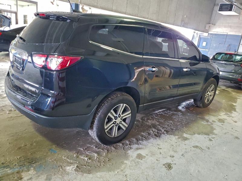 Photo 3 from auction – 2016 CHEVROLET TRAVERSE L with VIN 1GNKRHKD4GJ283589