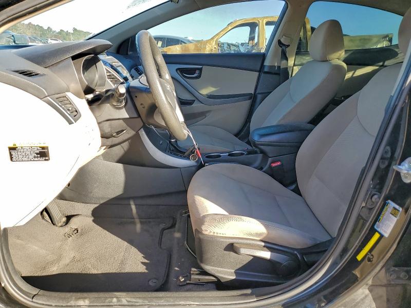 Photo 7 from auction – 2016 HYUNDAI ELANTRA SE with VIN 5NPDH4AE5GH669034