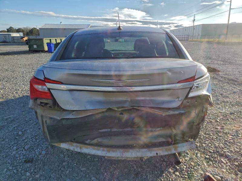Photo 6 from auction – 2013 CHRYSLER 200 TOURIN with VIN 1C3CCBBB3DN656236