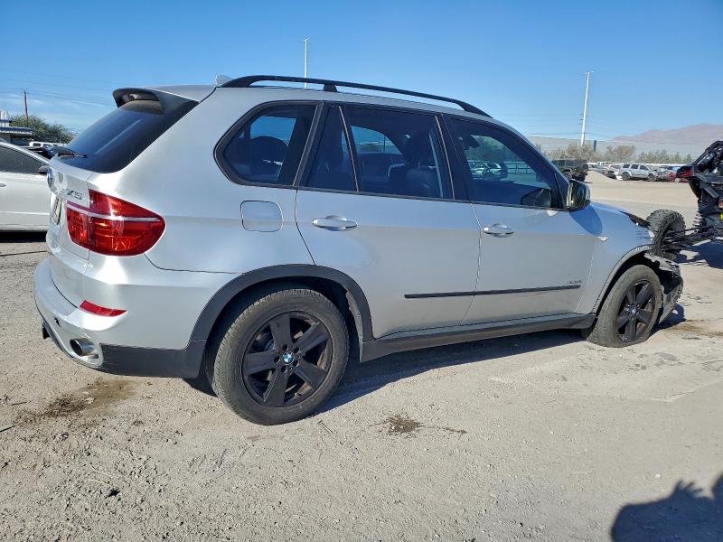 صورة رقم 3 من المزاد - 2013 BMW X5 XDRIVE3 مع VIN 5UXZV4C55D0B09553
