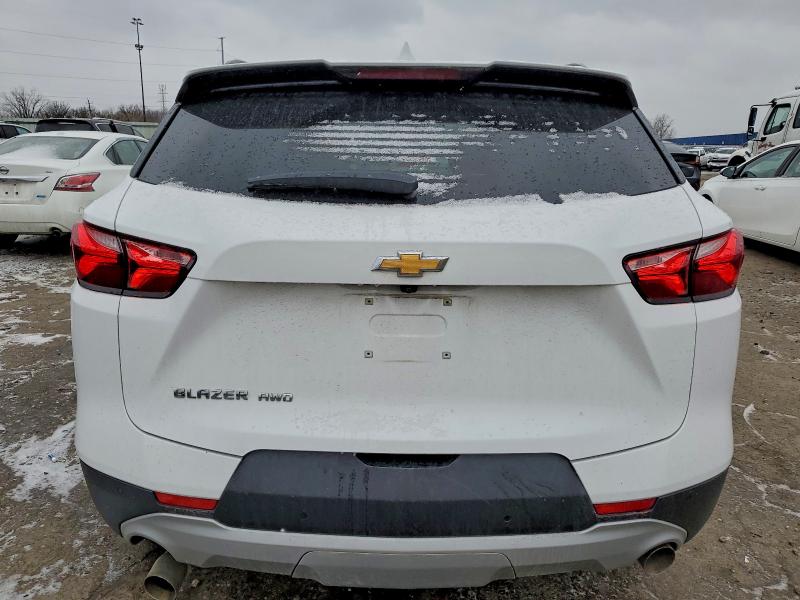 Photo 6 from auction – 2021 CHEVROLET BLAZER 2LT with VIN 3GNKBHRSXMS512313