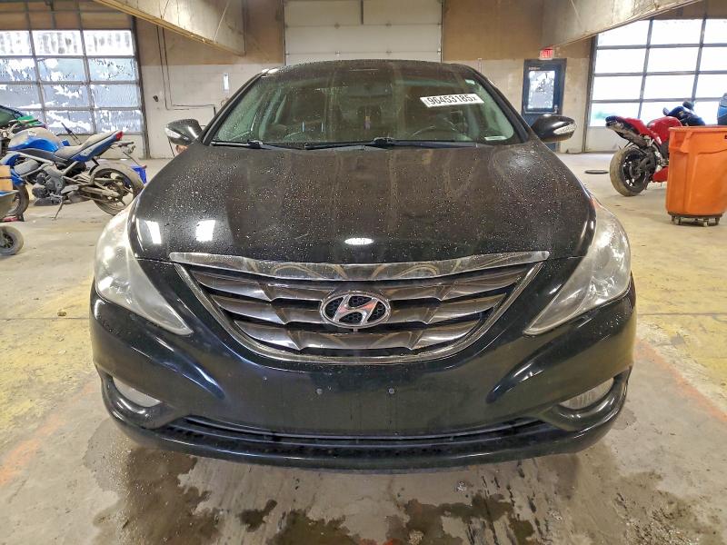 Photo 5 from auction – 2013 HYUNDAI SONATA SE with VIN 5NPEC4AC6DH677012