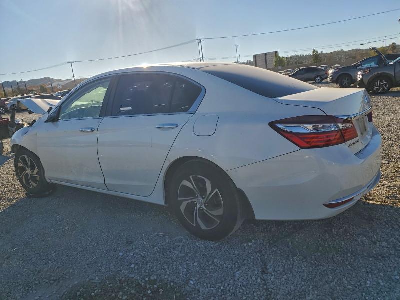 Photo 2 from auction – 2017 HONDA ACCORD with VIN 1HGCR2F35HA017030
