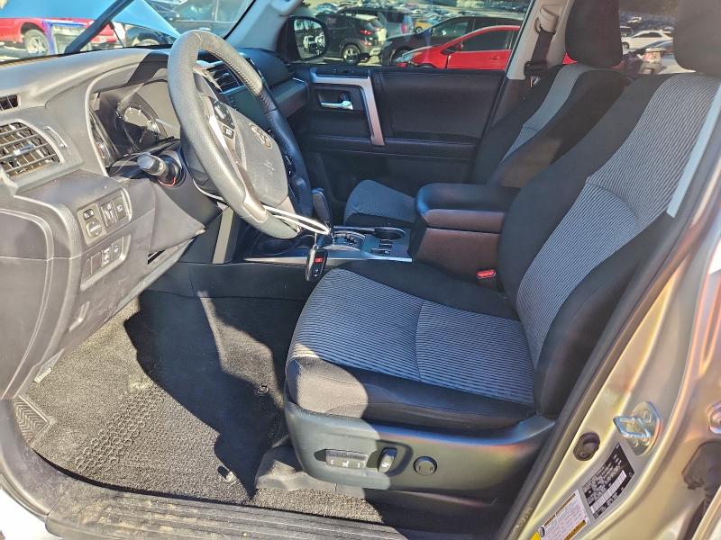 Photo 7 from auction – 2022 TOYOTA 4RUNNER with VIN JTEEU5JR7N5255321