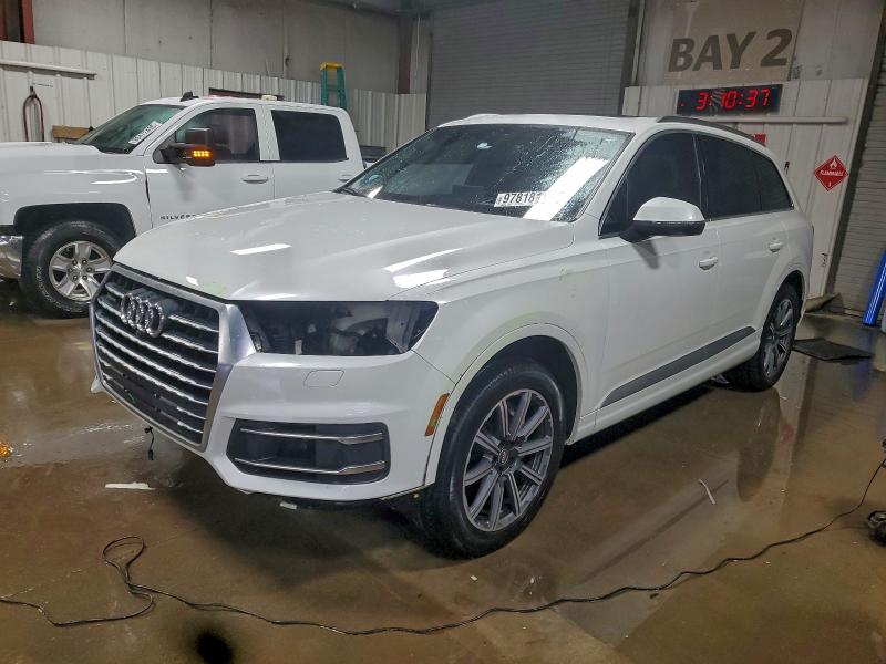 AUDI Q7 PRESTIG 2017 with VIN WA1VAAF70HD024066 - Photo from auction