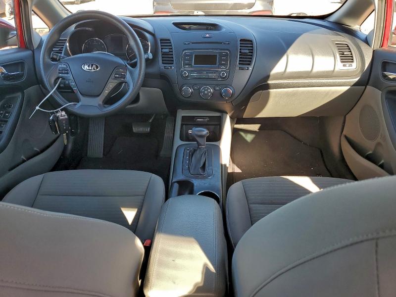 Photo 8 from auction – 2015 KIA FORTE LX with VIN KNAFX4A63F5365457