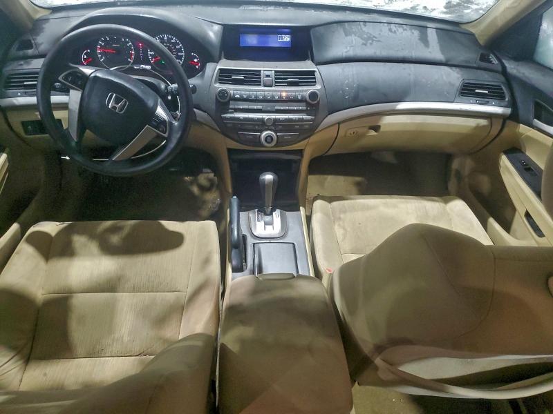 Zdjęcie 8 z aukcji – 2011 HONDA ACCORD z VIN 1HGCP2F34BA064028