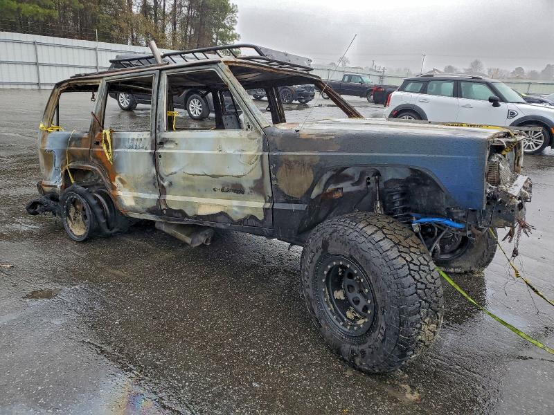 Photo 4 from auction – 2000 JEEP CHEROKEE S with VIN 1J4FF48S9YL151932