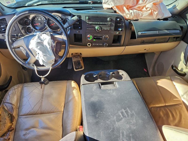 Photo 8 from auction – 2010 GMC SIERRA C15 with VIN 3GTRCVE06AG100878