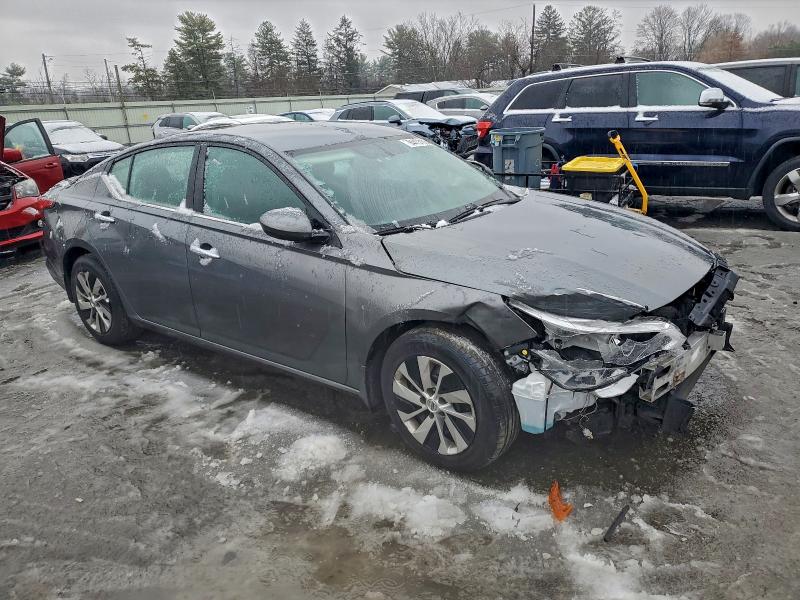 Photo 4 from auction – 2019 NISSAN ALTIMA S with VIN 1N4BL4BV5KC239034