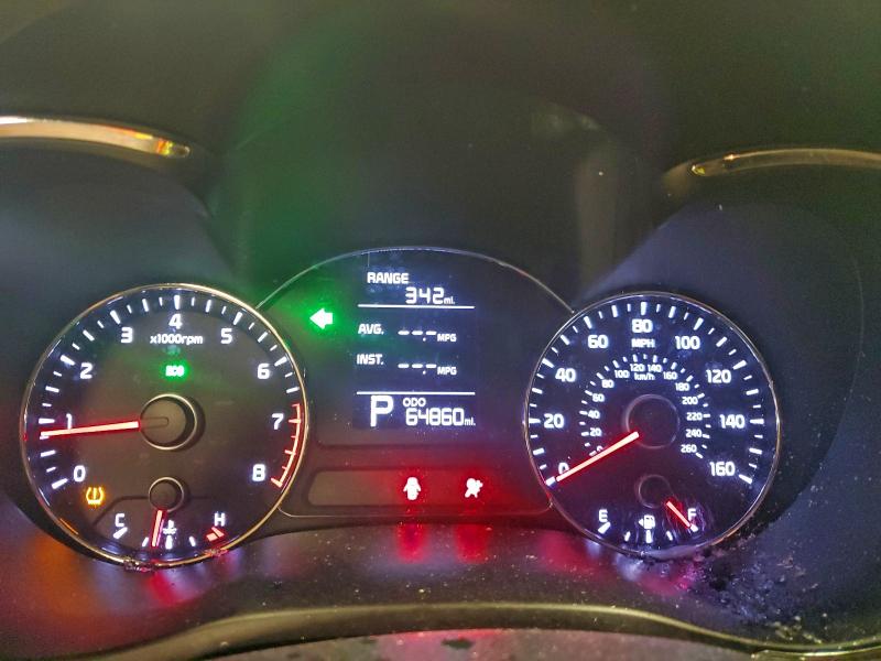 Photo 9 from auction – 2014 KIA FORTE LX with VIN KNAFK4A68E5117508