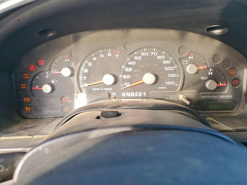 Foto 9 de la subasta – 2005 FORD EXPLORER X con VIN 1FMZU73K85UB84990