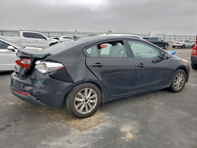 Photo 3 from auction – 2015 KIA FORTE LX with VIN KNAFX4A63F5384056