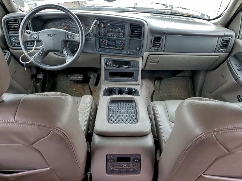 Photo 8 from auction – 2003 GMC YUKON with VIN 1GKEC13Z23R309518