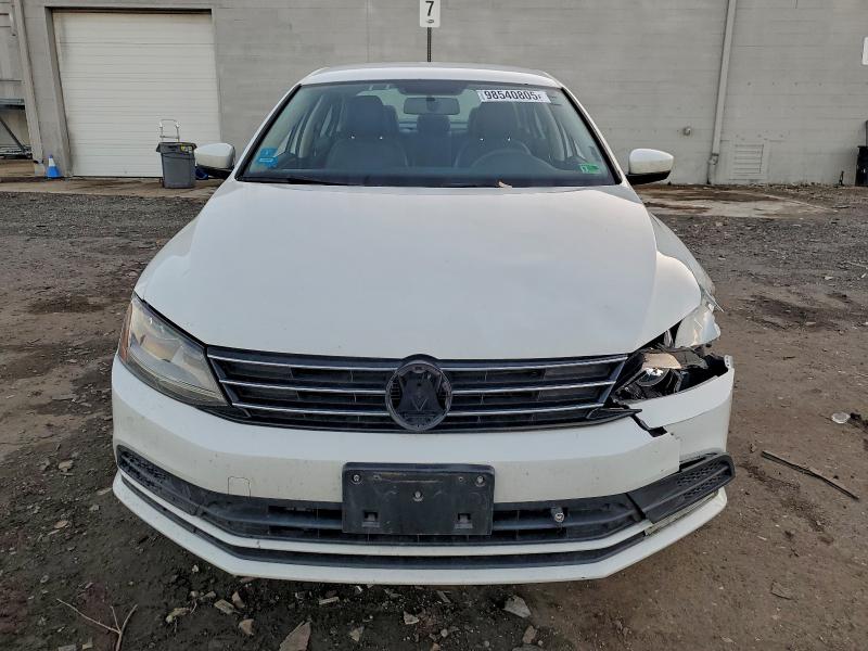 Photo 5 from auction – 2017 VOLKSWAGEN JETTA S with VIN 3VW2B7AJ4HM325999