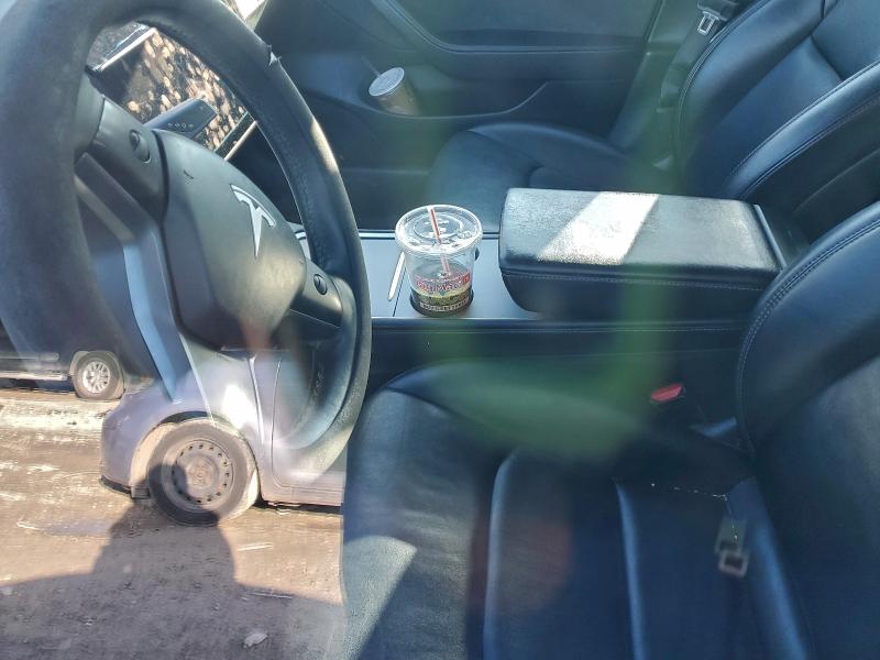 Photo 7 from auction – 2022 TESLA MODEL 3 with VIN 5YJ3E1EA7NF143879