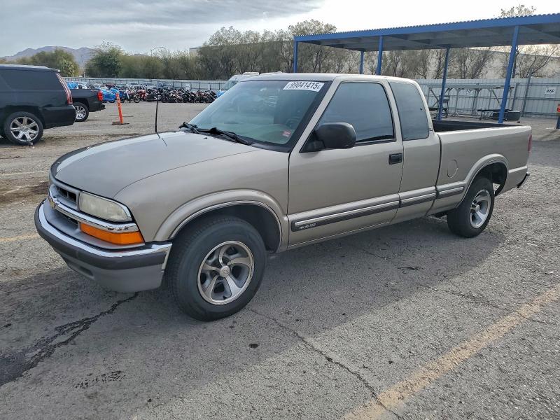 CHEVROLET S TRUCK S1 2001 with VIN 1GCCS19561K166380 - Photo from auction