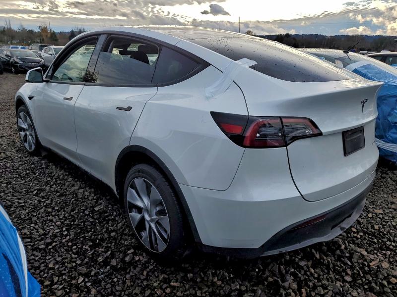 Zdjęcie 2 z aukcji – 2024 TESLA MODEL Y z VIN 7SAYGDEE1RF090254