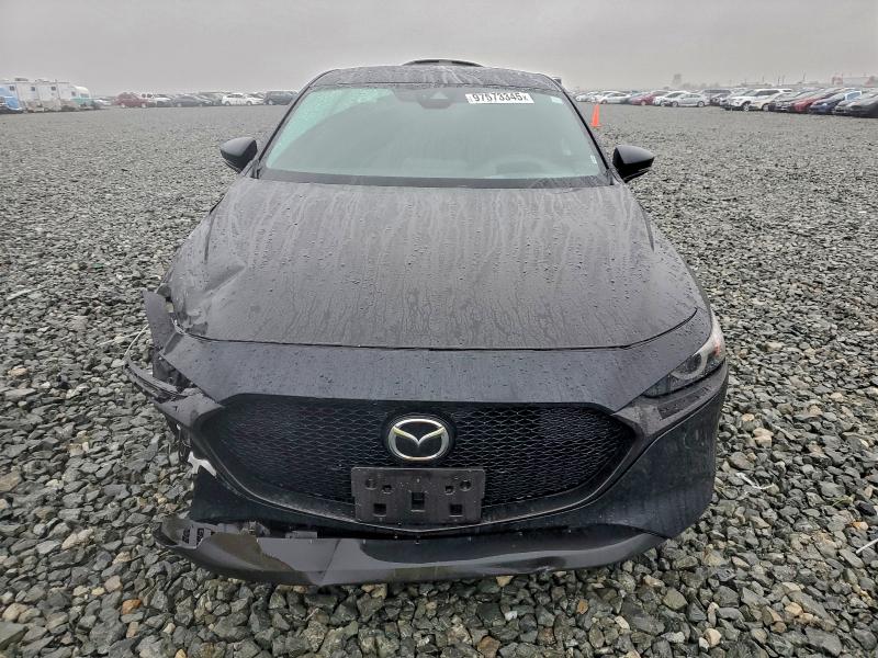 Photo 5 from auction – 2020 MAZDA 3 PREMIUM with VIN JM1BPANMXL1173528