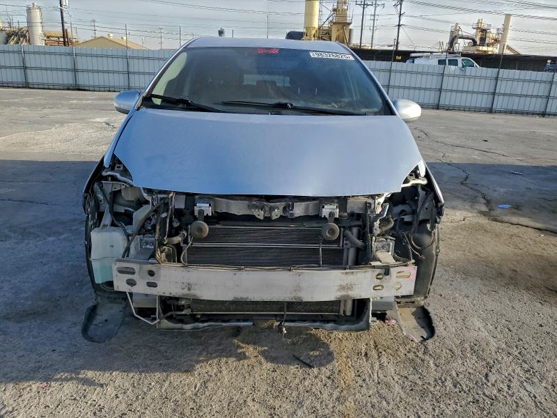 Photo 5 from auction – 2012 TOYOTA PRIUS with VIN JTDKN3DU9C5422882