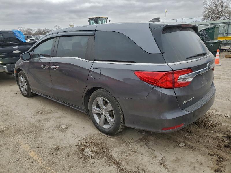 Photo 2 from auction – 2018 HONDA ODYSSEY EX with VIN 5FNRL6H79JB109059