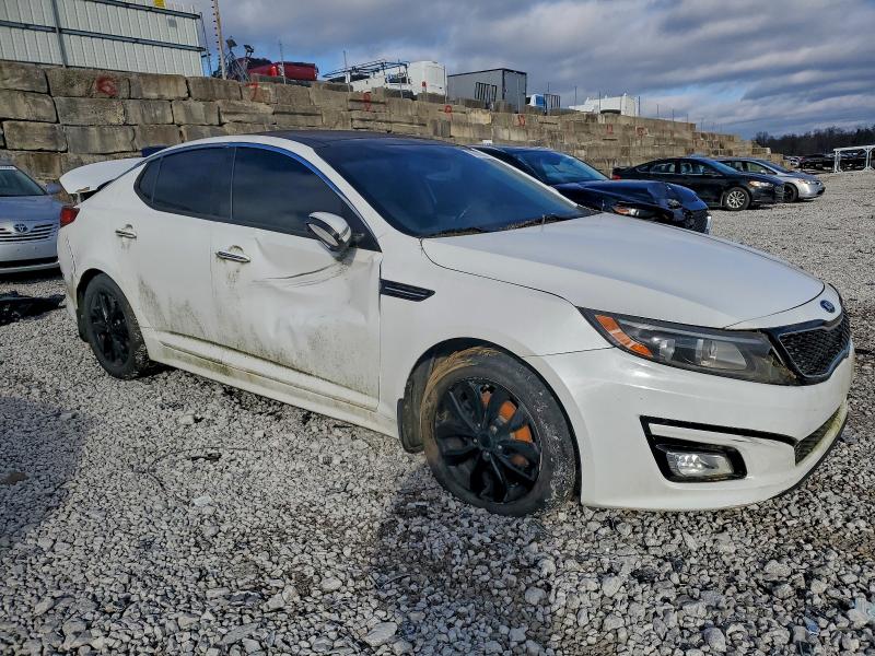 Photo 4 from auction – 2015 KIA OPTIMA EX with VIN 5XXGN4A76FG432490