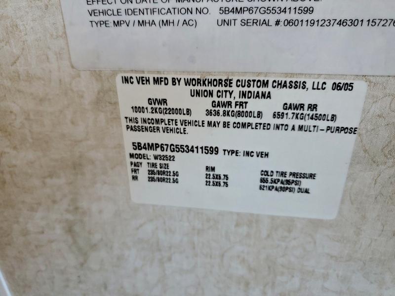 Photo 10 from auction – 2005 WORKHORSE CUSTOM CHASSIS MOTORHOME with VIN 5B4MP67G553411599