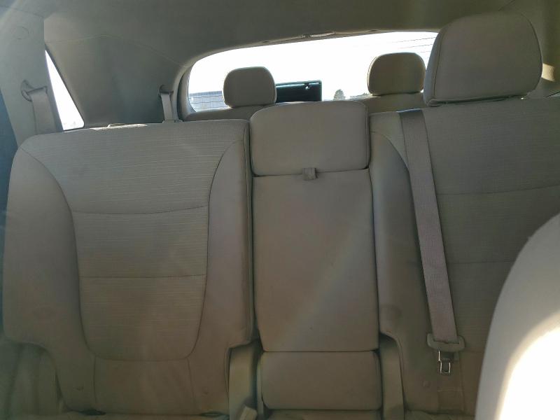 Photo 10 from auction – 2014 KIA SORENTO LX with VIN 5XYKT4A63EG533097