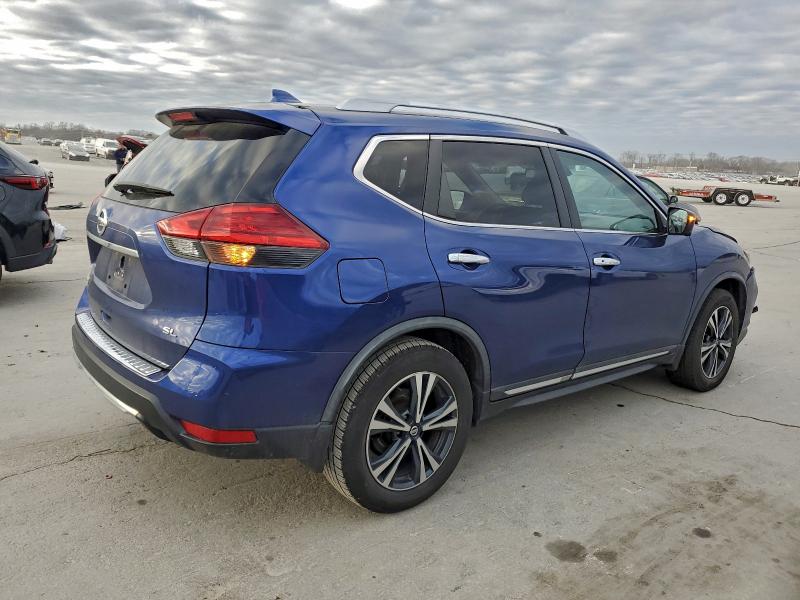 Photo 3 from auction – 2017 NISSAN ROGUE S with VIN JN8AT2MT7HW153998