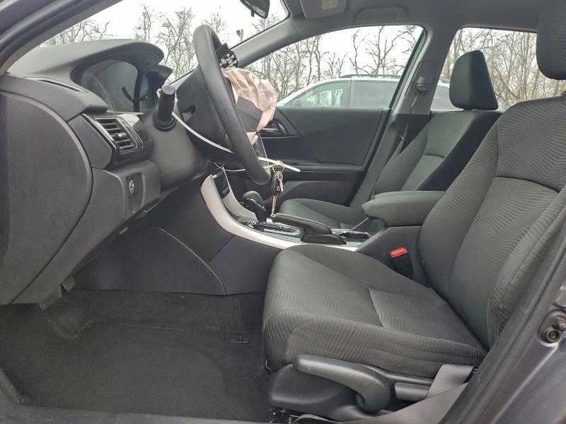 Photo 7 from auction – 2017 HONDA ACCORD with VIN 1HGCR2F33HA162485