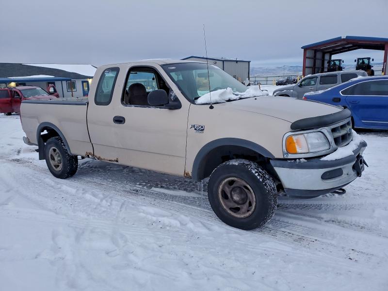 Photo 4 from auction – 1998 FORD F150 with VIN 2FTZX18W4WCA76145