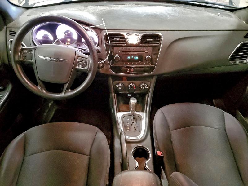 Photo 8 from auction – 2013 CHRYSLER 200 LX with VIN 1C3CCBAB1DN533181