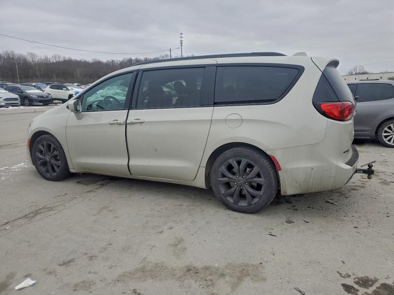 Photo 2 from auction – 2020 CHRYSLER PACIFICA T with VIN 2C4RC1EG1LR266440