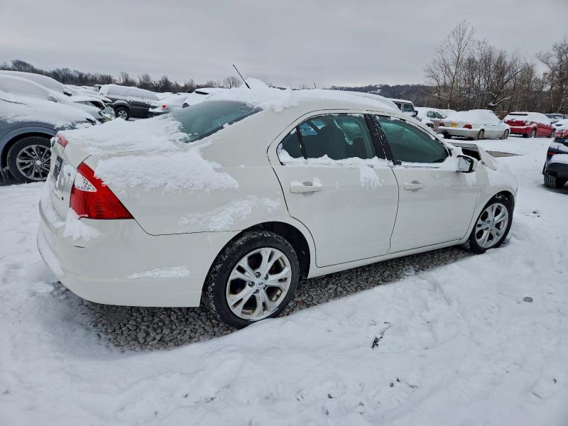 Photo 3 from auction – 2012 FORD FUSION with VIN 3FAHP0HA5CR181022