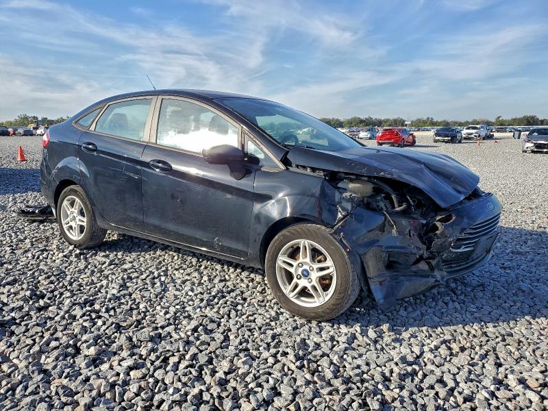 Photo 4 from auction – 2018 FORD FIESTA SE with VIN 3FADP4BJ2JM135821