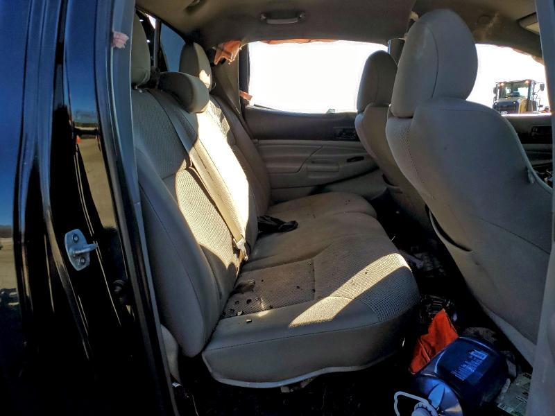 Photo 10 from auction – 2013 TOYOTA TACOMA DOU with VIN 5TFLU4EN6DX071973