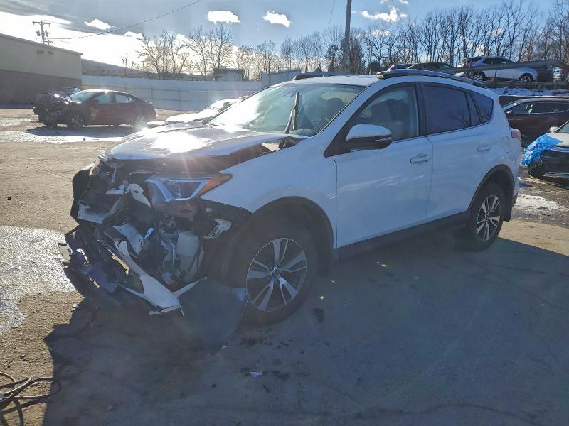 TOYOTA RAV4 ADVEN 2018 with VIN JTMRFREV2JJ235591 - Photo from auction
